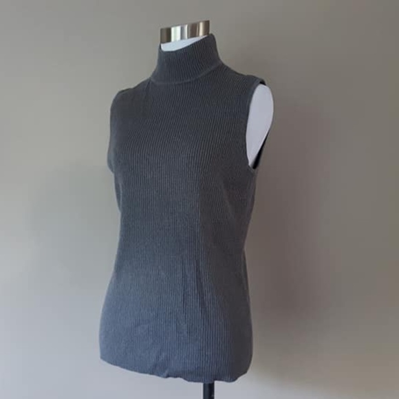 Gray Large Dana Buchman Sleeveless Mockneck - Picture 1 of 8